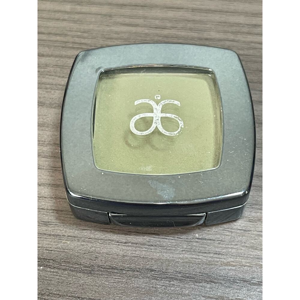 Arbonne Eye Shadow 2.2g Full Size MOSS Green Matte Finish Discontinued Rare